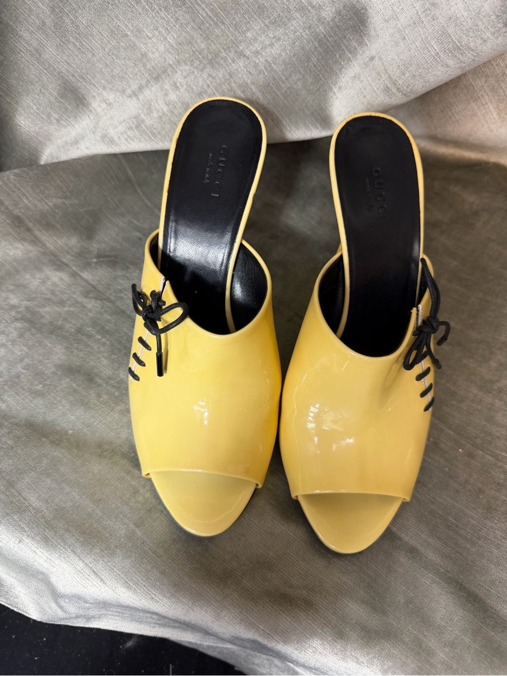 Gucci Open Toe Patent Leather Heeled Lace-Up Shoes. Women's Size 38C. With COA - Picture 3 of 11
